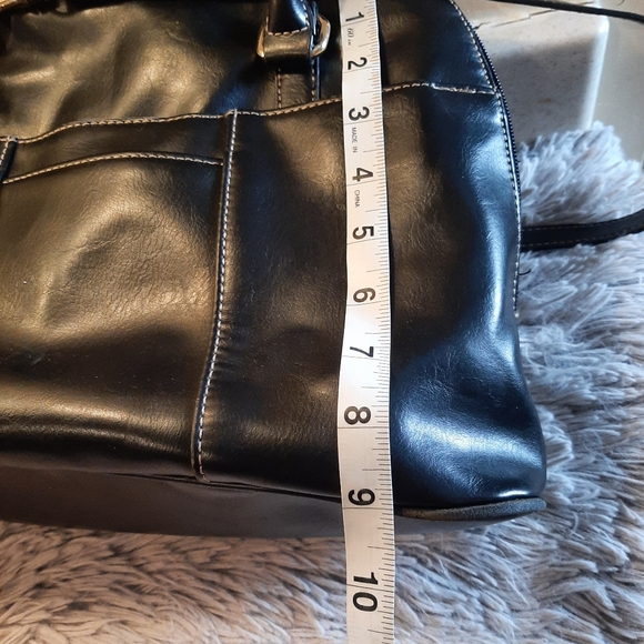 GIANI BERNINI Black Faux Leather Purse - Picture 6 of 16